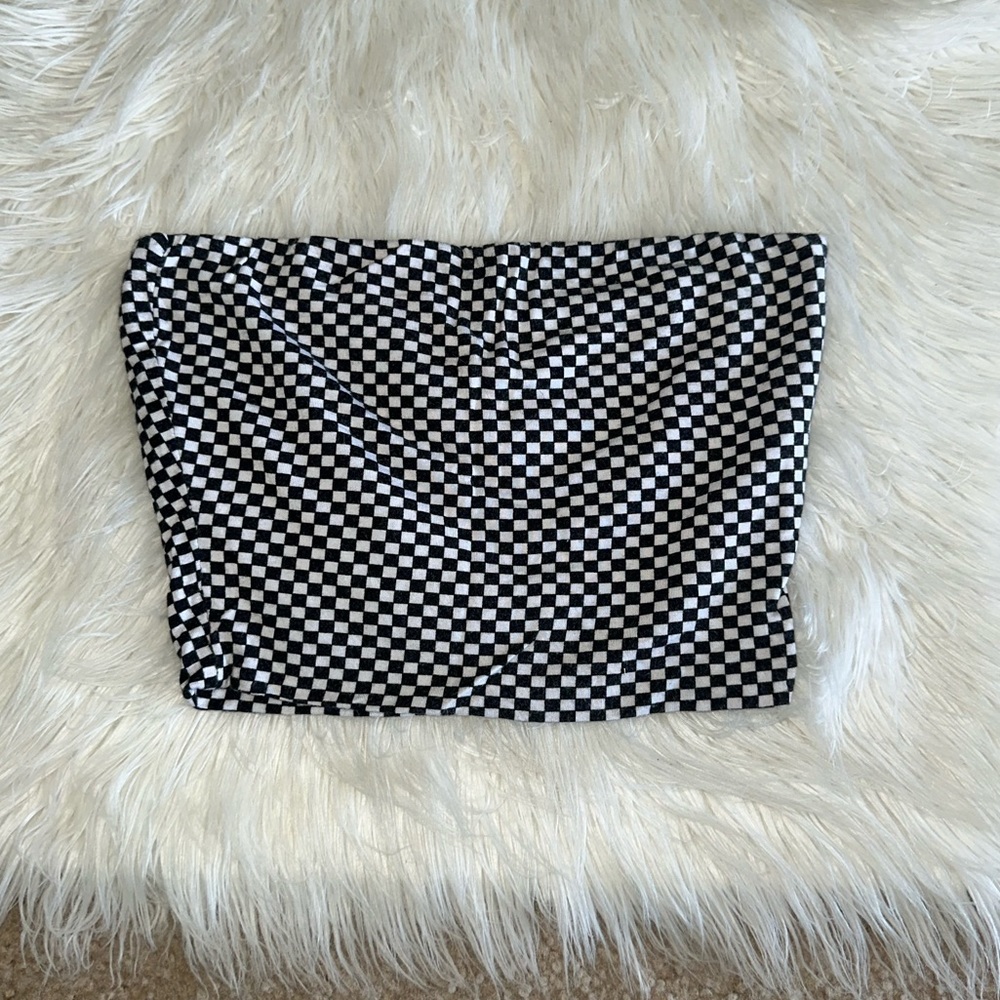 EUC small white and black checkered tube top.